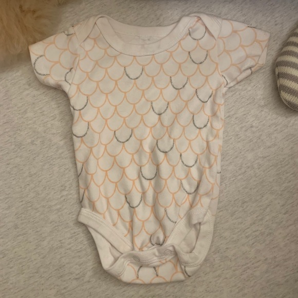 Baby Girl Onesie Lot - Picture 12 of 14